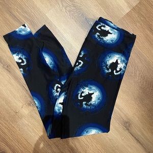 Lularoe One Size Werewolf Halloween Leggings